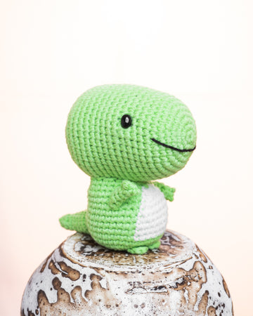 Tetrix the T-rex Amigurumi Pattern & Kit
